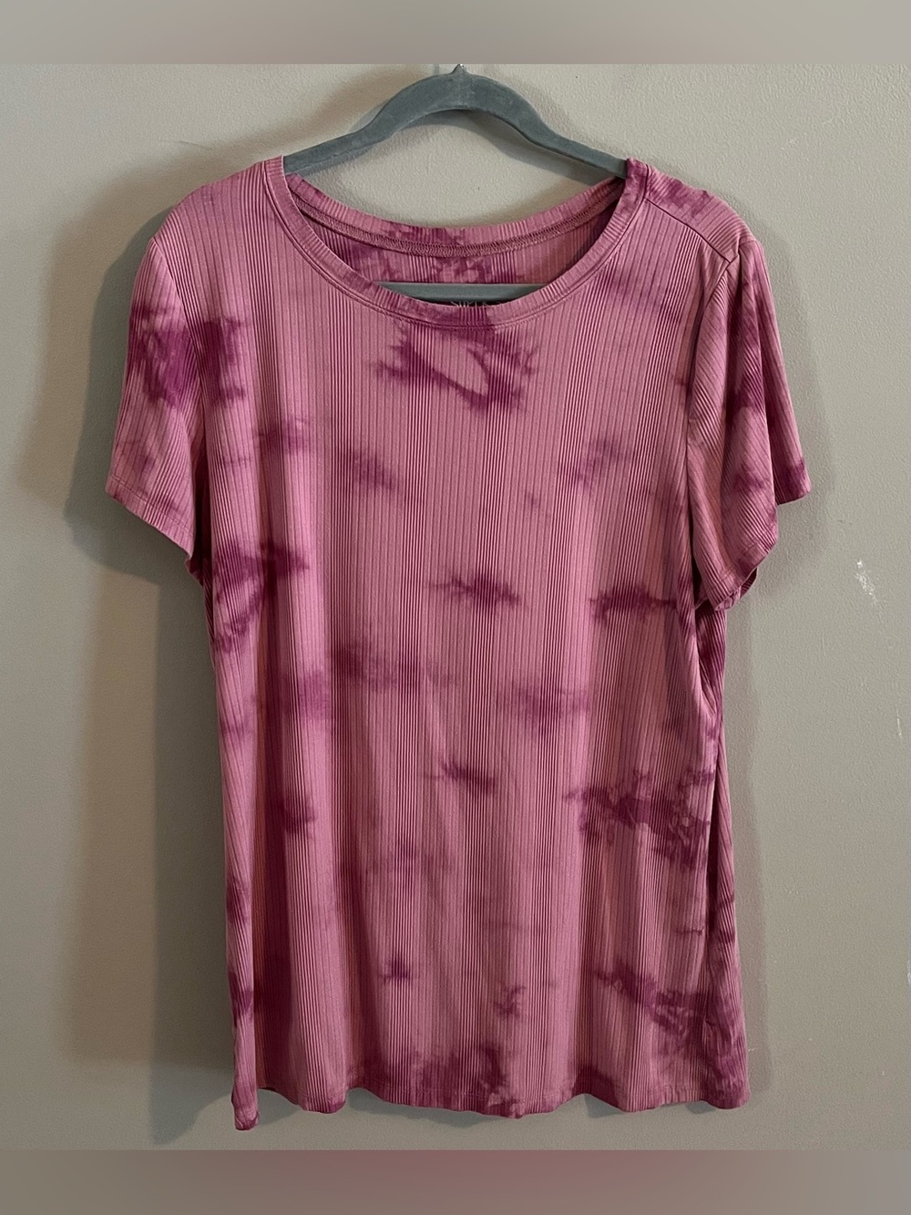 $6❤️Bundled Torrid Shirt